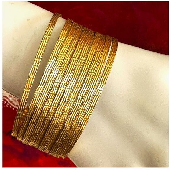 Bellezza Italy Gold-Tone Woven Mesh Cuff Bracelet - Picture 2 of 9